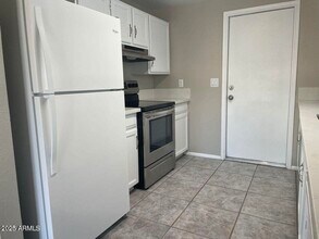 1414 W Colt Rd in Chandler, AZ - Building Photo - Building Photo