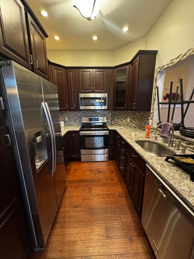 property at 4005 Haley Ct