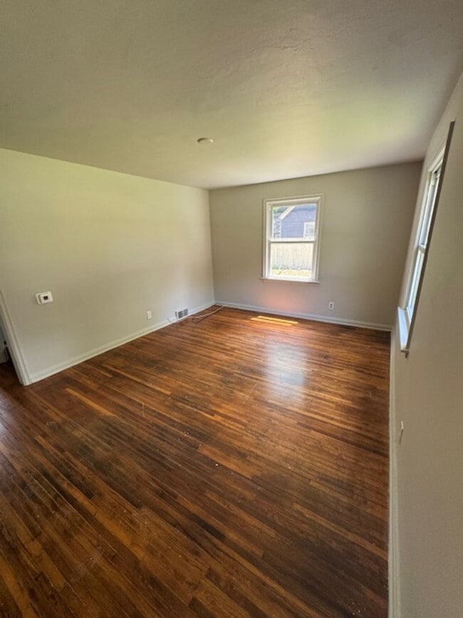 4615 Plaza Dr in Fort Wayne, IN - Building Photo - Building Photo