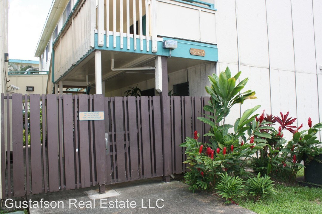 46-232 Kahuhipa St-Unit -Apt B204 in Kaneohe, HI - Building Photo