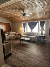 8152 Wilson Karr Rd in Hornell, NY - Foto de edificio - Building Photo