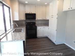 2862 N Cottonwood St-Unit -#3 in Orange, CA - Building Photo - Building Photo