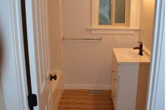 1143 Euclid Ave in Bellingham, WA - Foto de edificio - Building Photo