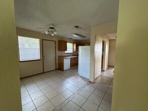 1326 Jefferis Ave in Killeen, TX - Foto de edificio - Building Photo