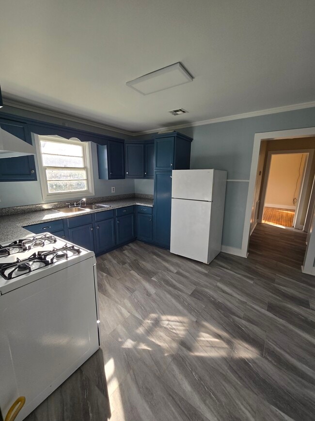 205 W Broussard St in Broussard, LA - Building Photo - Building Photo