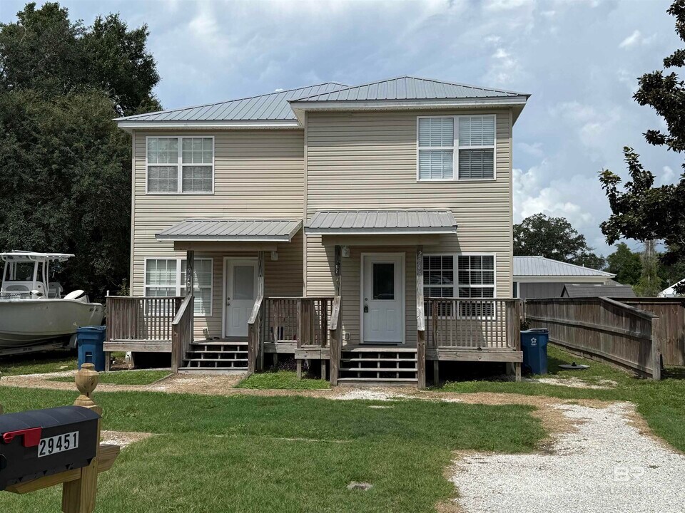 29449 Canal Rd in Orange Beach, AL - Building Photo