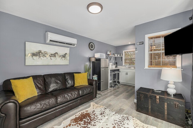 1215 Wimbee Dr, Unit 1215 Wimbee Dr