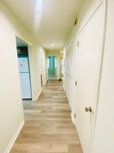 1800 Eastwood Rd in Wilmington, NC - Building Photo - Building Photo