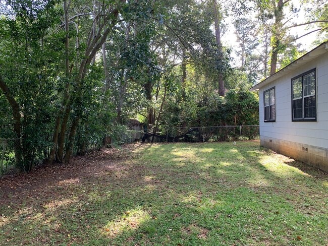 910 Wadsworth St in Tallahassee, FL - Building Photo - Building Photo