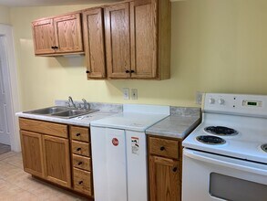 3461 Sunnycrest Ave in Greensboro, NC - Building Photo - Building Photo