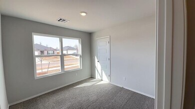605 NW 119th St in Oklahoma City, OK - Building Photo - Building Photo