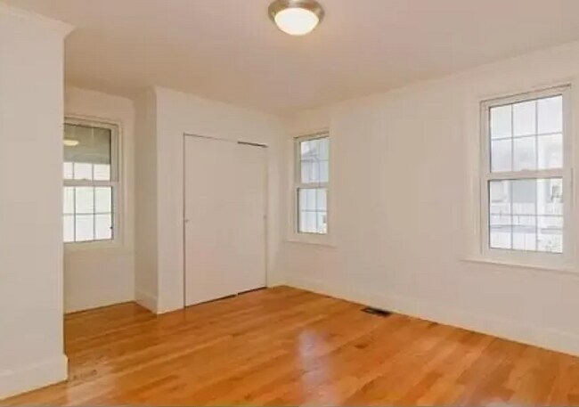 16 Braemore Rd, Unit 11B in Boston, MA - Foto de edificio - Building Photo