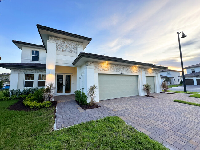 property at 12332 SW 44th St