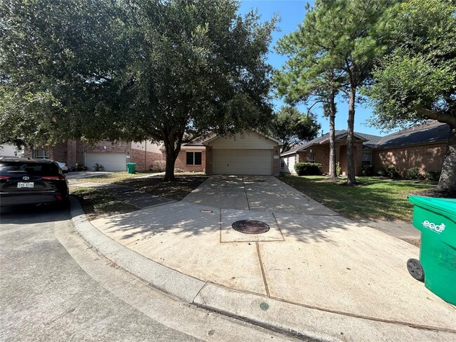 15422 Kellerwood Dr in Houston, TX - Building Photo - Building Photo