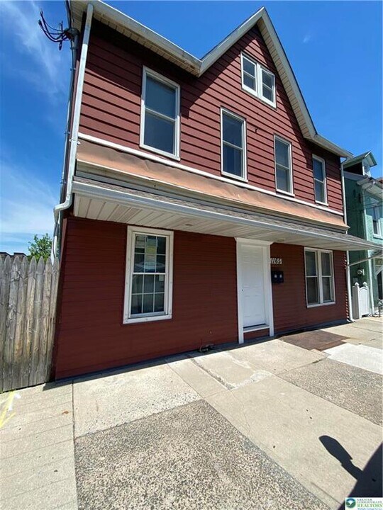 1165 E 3rd St in Bethlehem, PA - Building Photo
