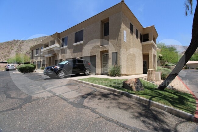 property at 1716 W Cortez St
