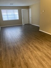 2215 Kevin Ct in Gulfport, MS - Building Photo - Building Photo