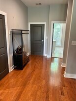 1195 Milton Ter SE, Unit 3303 in Atlanta, GA - Building Photo