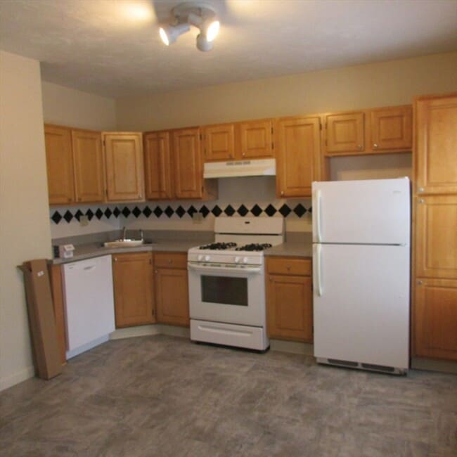 property at 25 Greystone St