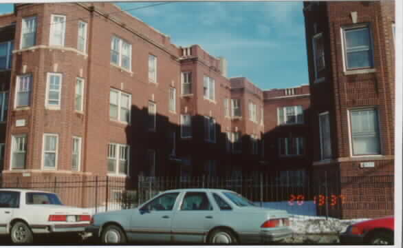 4915 N Kedzie in Chicago, IL - Foto de edificio - Building Photo