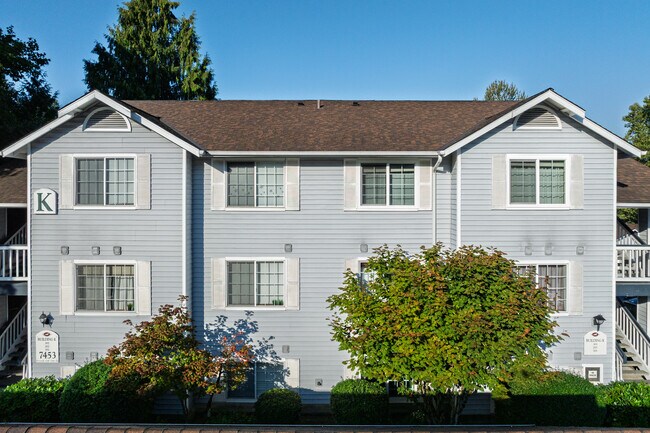 Walkers Run in Newcastle, WA - Building Photo - Building Photo