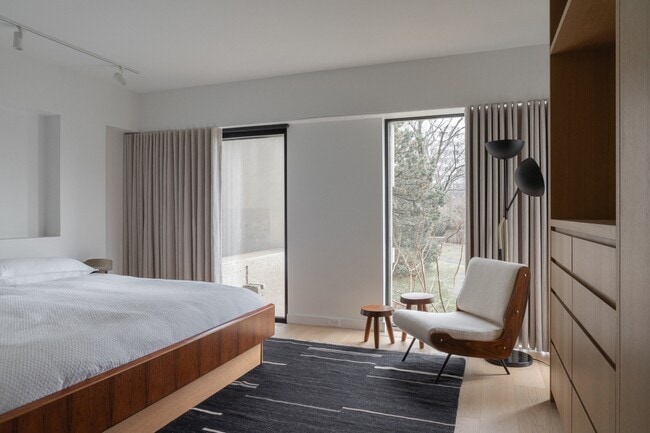 property at 2600 Ave Pierre-Dupuy