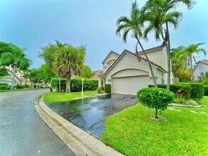 3836 Jasmine Ln in Coral Springs, FL - Building Photo - Building Photo