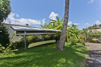 44-12 Kaimalu Pl-Unit -1 in Kaneohe, HI - Building Photo - Building Photo