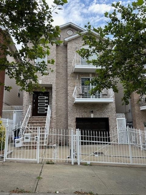 property at 23 Chester Ave