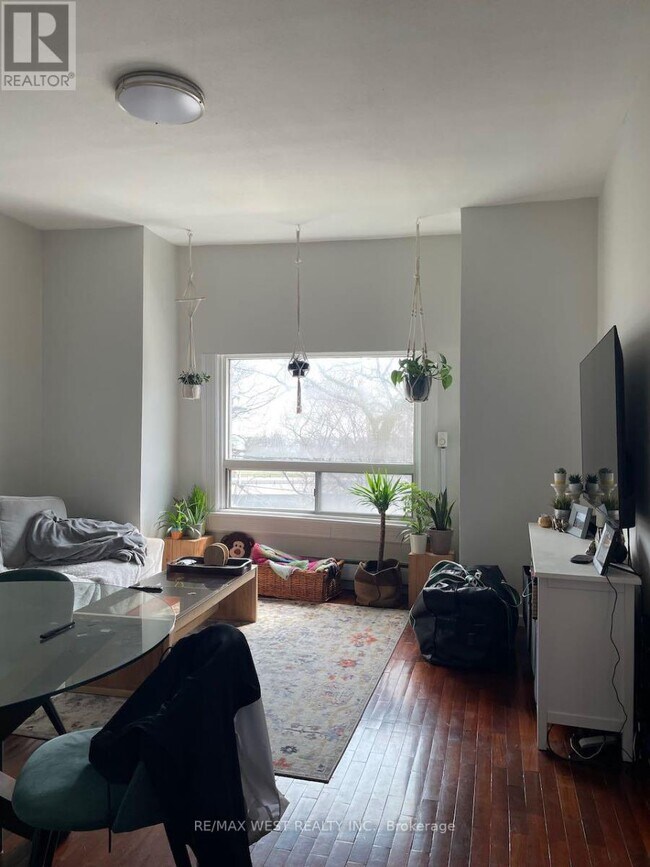 property at 96 Springhurst Ave