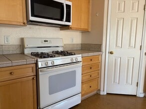 9499 Mustang Trail Dr in Reno, NV - Building Photo - Building Photo