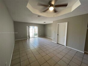 14124 SW 121st Pl in Miami, FL - Building Photo - Building Photo