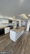123 Maple St in Conshohocken, PA - Building Photo - Building Photo