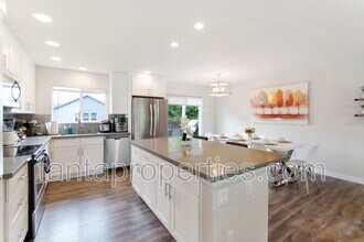 10035 61st Ave S in Seattle, WA - Building Photo - Building Photo