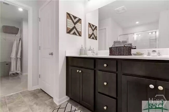 property at 172 Benelli Dr