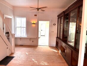 440 Ontario St in Toronto, ON - Building Photo - Building Photo