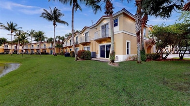 12819 SW 31st Ct in Miramar, FL - Foto de edificio - Building Photo