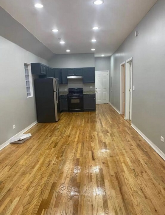 5906 S La Salle St-Unit -2 in Chicago, IL - Building Photo