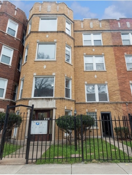 property at 7829 S Essex Ave