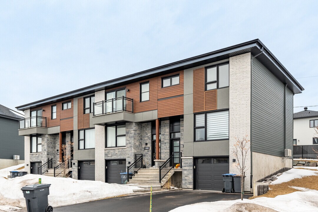 1397 Du Maud St in Lévis, QC - Building Photo