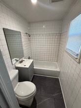 901 W Valley St in St. Joseph, MO - Building Photo - Building Photo