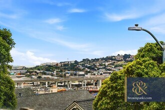 24 Blair Terrace in San Francisco, CA - Building Photo - Building Photo
