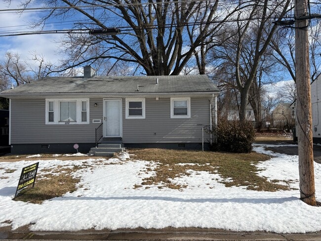 property at 6042 Hancock Ave