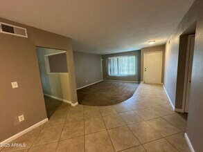 4639 W Ruth Ave in Glendale, AZ - Building Photo - Building Photo