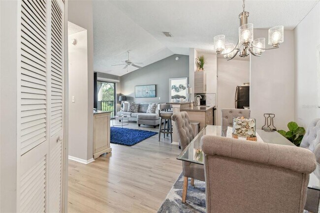 2087 Hunters Glen Dr in Dunedin, FL - Building Photo - Building Photo