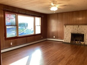 15341 Orchard Ave in Blue Ridge Summit, PA - Building Photo - Building Photo