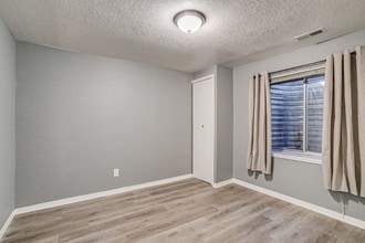 13031 Dexter St in Thornton, CO - Building Photo - Building Photo