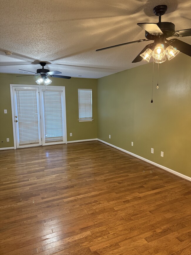 78 Tannenbaum Cir in Greensboro, NC - Building Photo - Building Photo