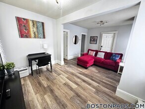 133 Marcella St-Unit -1 in Boston, MA - Building Photo - Building Photo