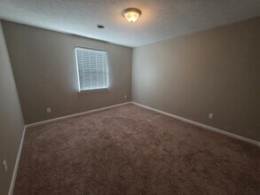 6536 Grist Mill Rd in Fayetteville, NC - Building Photo - Building Photo